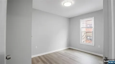 605 Madison Paterson NJ 07514