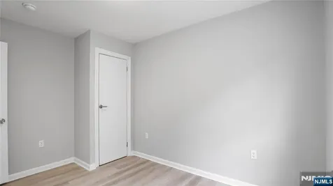 605 Madison Paterson NJ 07514