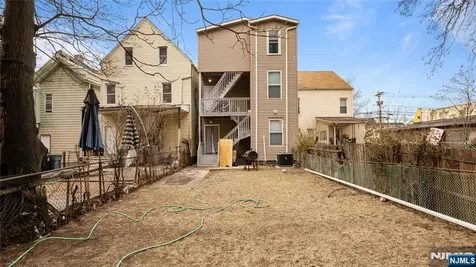 605 Madison Paterson NJ 07514