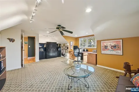 142 N Monroe Street Ridgewood NJ 07450