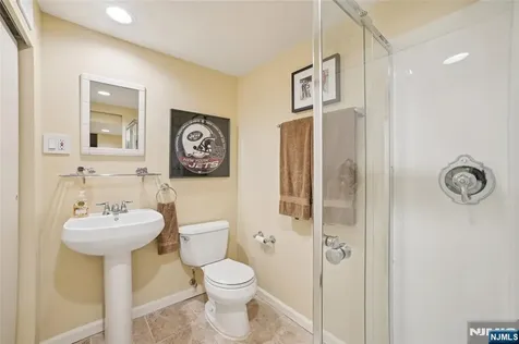 142 N Monroe Street Ridgewood NJ 07450