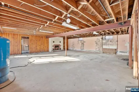 20 Hidden Glen Road Upper Saddle River NJ 07458
