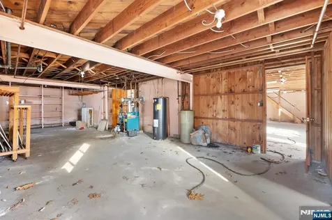20 Hidden Glen Road Upper Saddle River NJ 07458