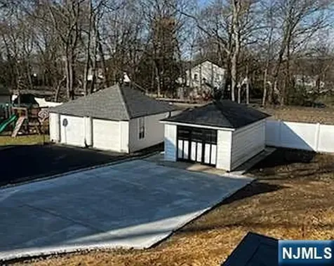 150 Harding Road Glen Rock NJ 07452