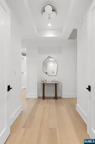 1 Stone Bridge Court Demarest NJ 07627