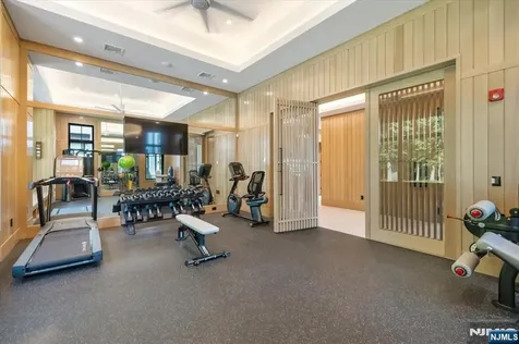 1 Stone Bridge Court Demarest NJ 07627
