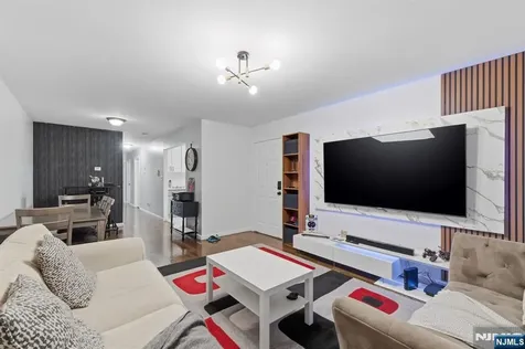 72 Sherman Avenue Newark NJ 07114