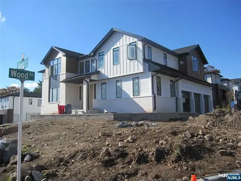 316 Bolz Street Englewood Cliffs NJ 07632