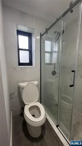 2335 Hudson Fort Lee NJ 07024