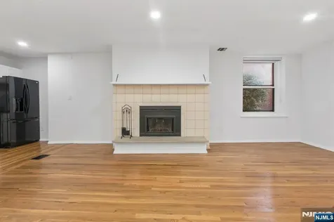 109 Grand Englewood NJ 07631