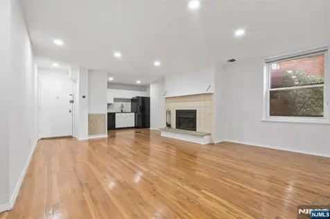 109 Grand Englewood NJ 07631