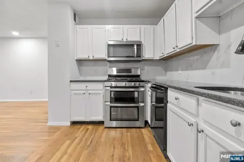 109 Grand Englewood NJ 07631