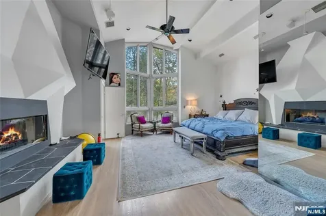 262 W Saddle River Road Upper Saddle River NJ 07458