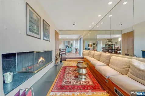 262 W Saddle River Road Upper Saddle River NJ 07458