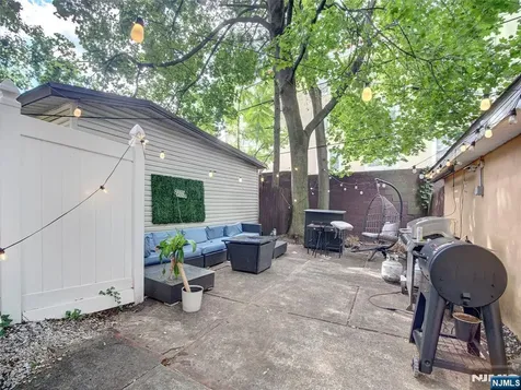 289 Center Street Orange NJ 07050