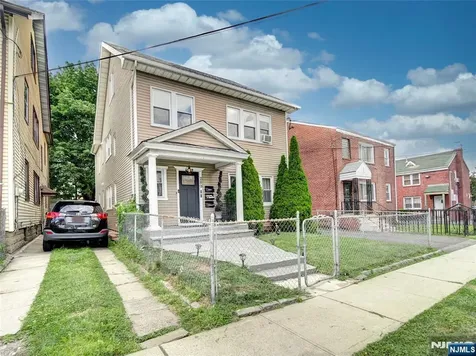 289 Center Street Orange NJ 07050