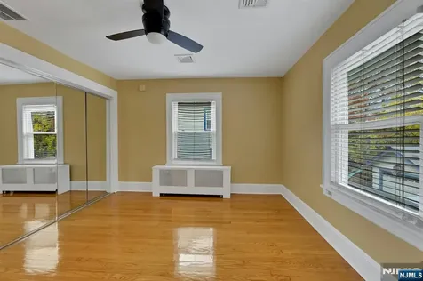 137 Johnson Avenue Teaneck NJ 07666