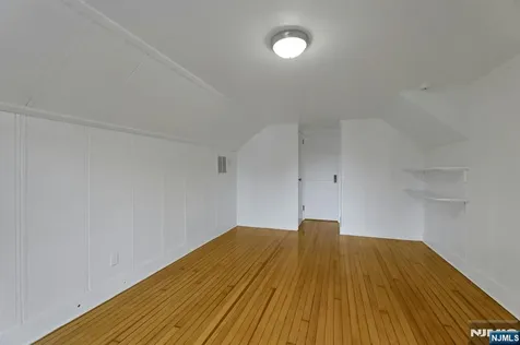 137 Johnson Avenue Teaneck NJ 07666