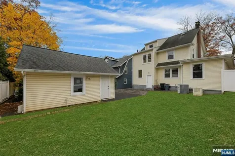 137 Johnson Avenue Teaneck NJ 07666