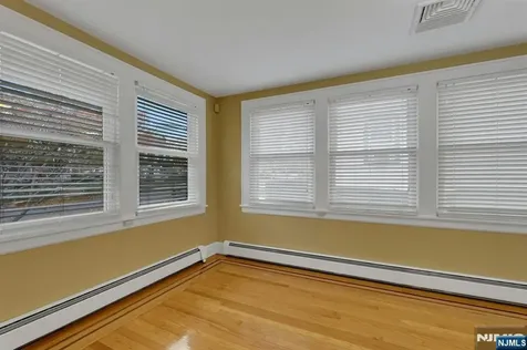 137 Johnson Avenue Teaneck NJ 07666