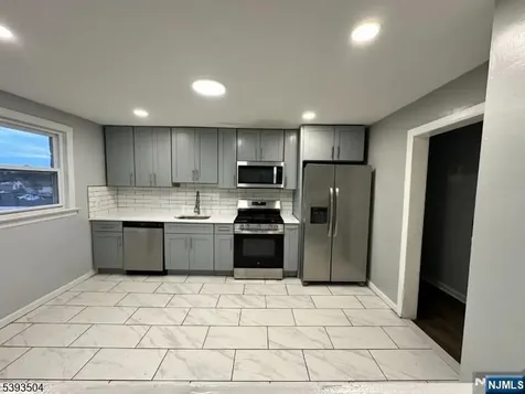 188 High Street West Orange NJ 07052