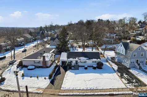 41 High Street Nutley NJ 07110