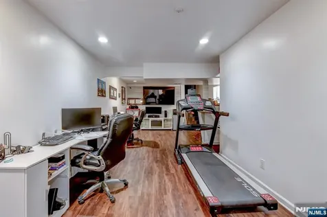 2 Meyer Court West Orange NJ 07052