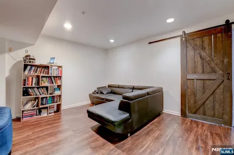 2 Meyer Court West Orange NJ 07052