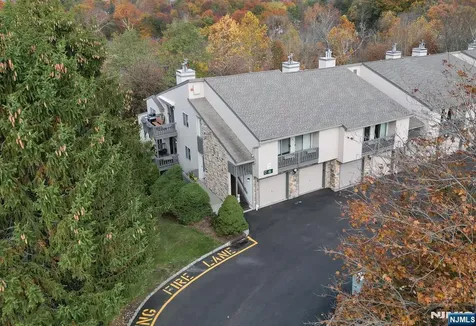 2 Meyer Court West Orange NJ 07052