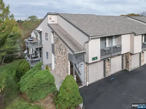 2 Meyer Court West Orange NJ 07052