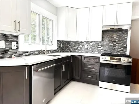 106 Birch Street Closter NJ 07624