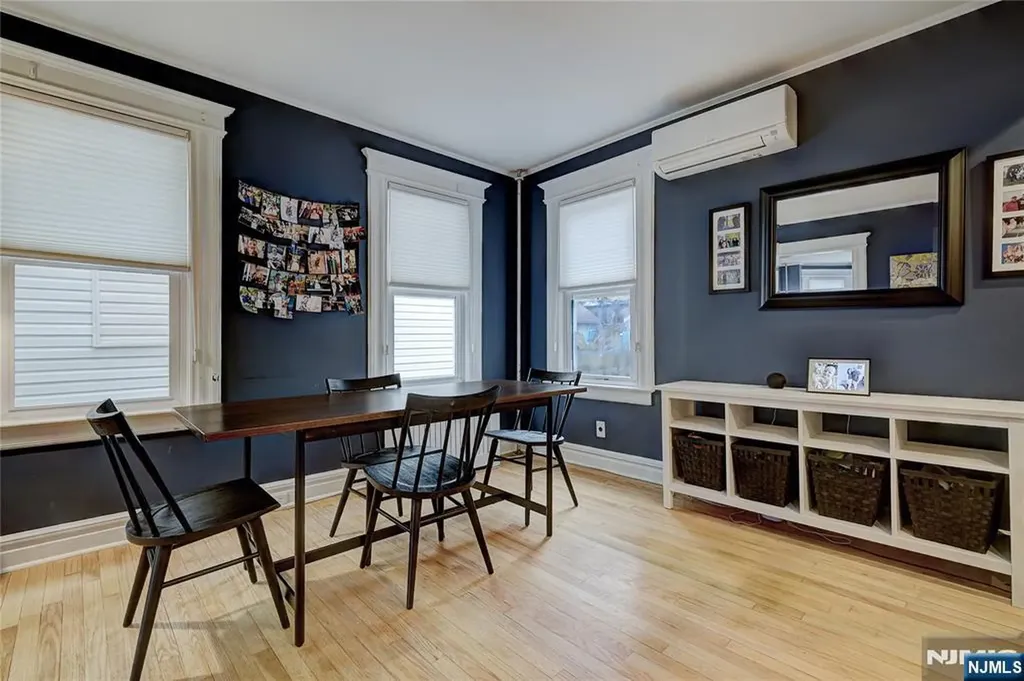 43 Llewellyn Avenue Bloomfield NJ 07003