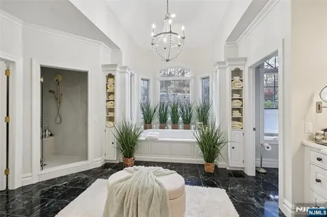 14 Henion Garden Mahwah NJ 07430