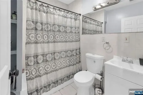 399 8th Street Newark NJ 07103