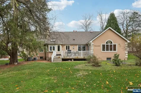 2 Crocker Mansion Drive Mahwah NJ 07430