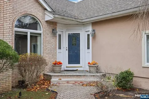 2 Crocker Mansion Drive Mahwah NJ 07430