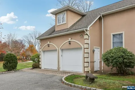 2 Crocker Mansion Drive Mahwah NJ 07430