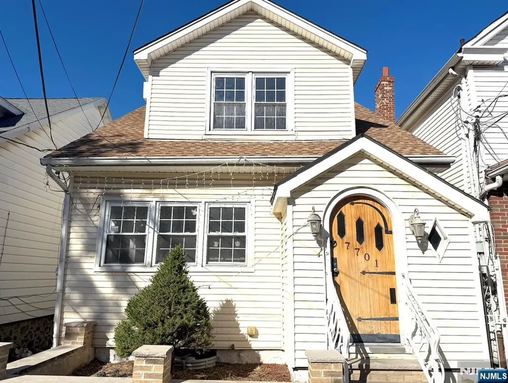 7701 Smith Avenue North Bergen NJ 07047