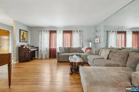 40 Haines Avenue Emerson NJ 07630