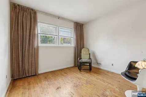 40 Haines Avenue Emerson NJ 07630