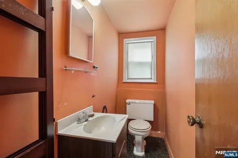 40 Haines Avenue Emerson NJ 07630