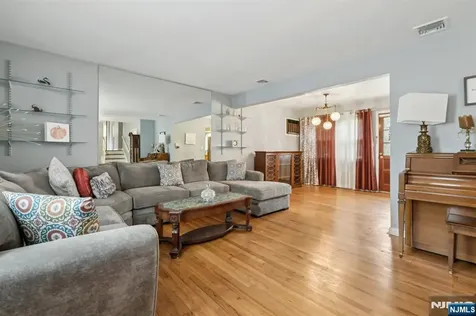 40 Haines Avenue Emerson NJ 07630