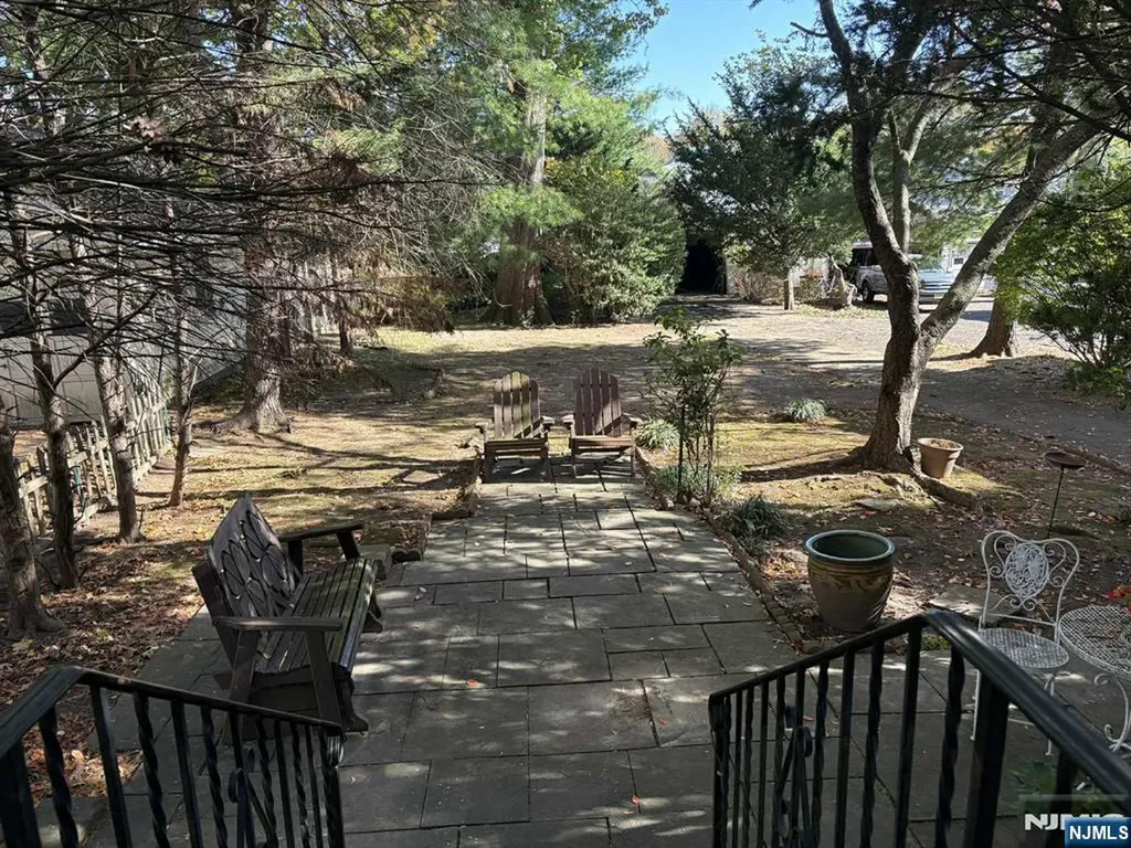 235 Larch Avenue Bogota NJ 07603