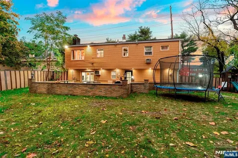 88 Hinchman Avenue Wayne NJ 07470