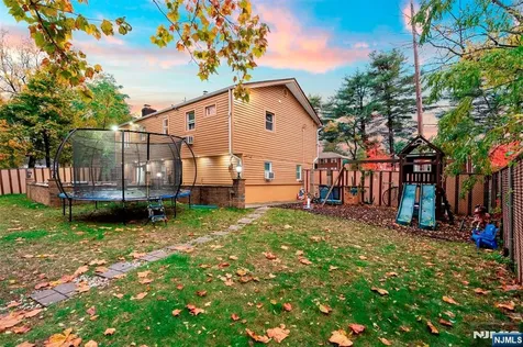 88 Hinchman Avenue Wayne NJ 07470