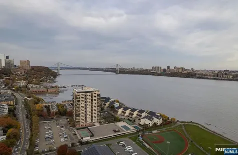 1106-1108 River Road Edgewater NJ 07070