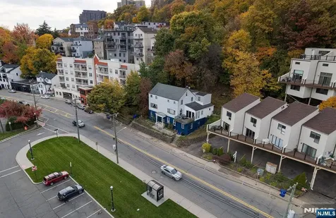 1106-1108 River Road Edgewater NJ 07070