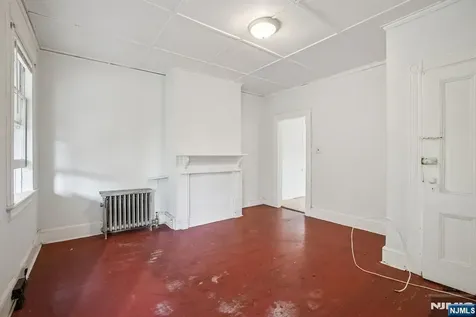 197 Fullerton Avenue Montclair NJ 07042