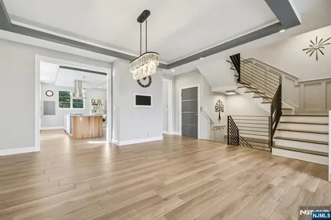 26 Hudson Terrace Edgewater NJ 07020