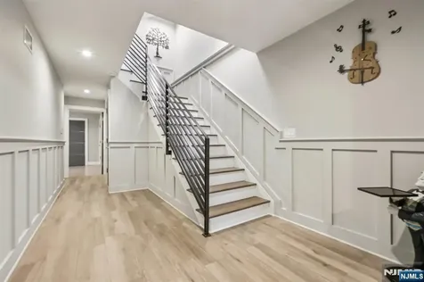 26 Hudson Terrace Edgewater NJ 07020